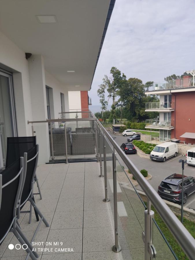 Apartament Szafir W Budynku Basenowym Morska Klifowa Rewal Exterior foto