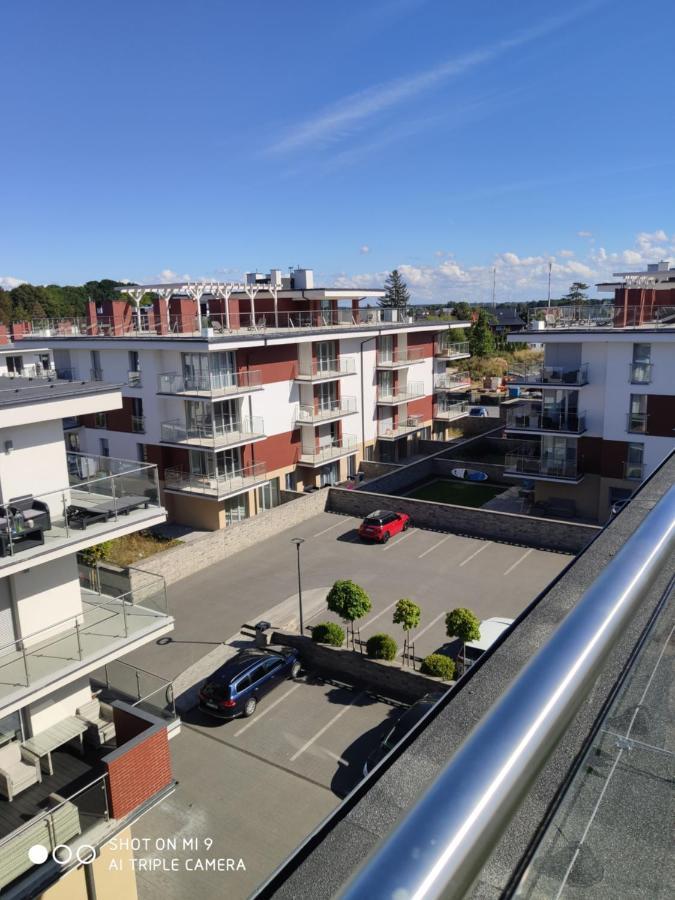 Apartament Szafir W Budynku Basenowym Morska Klifowa Rewal Exterior foto