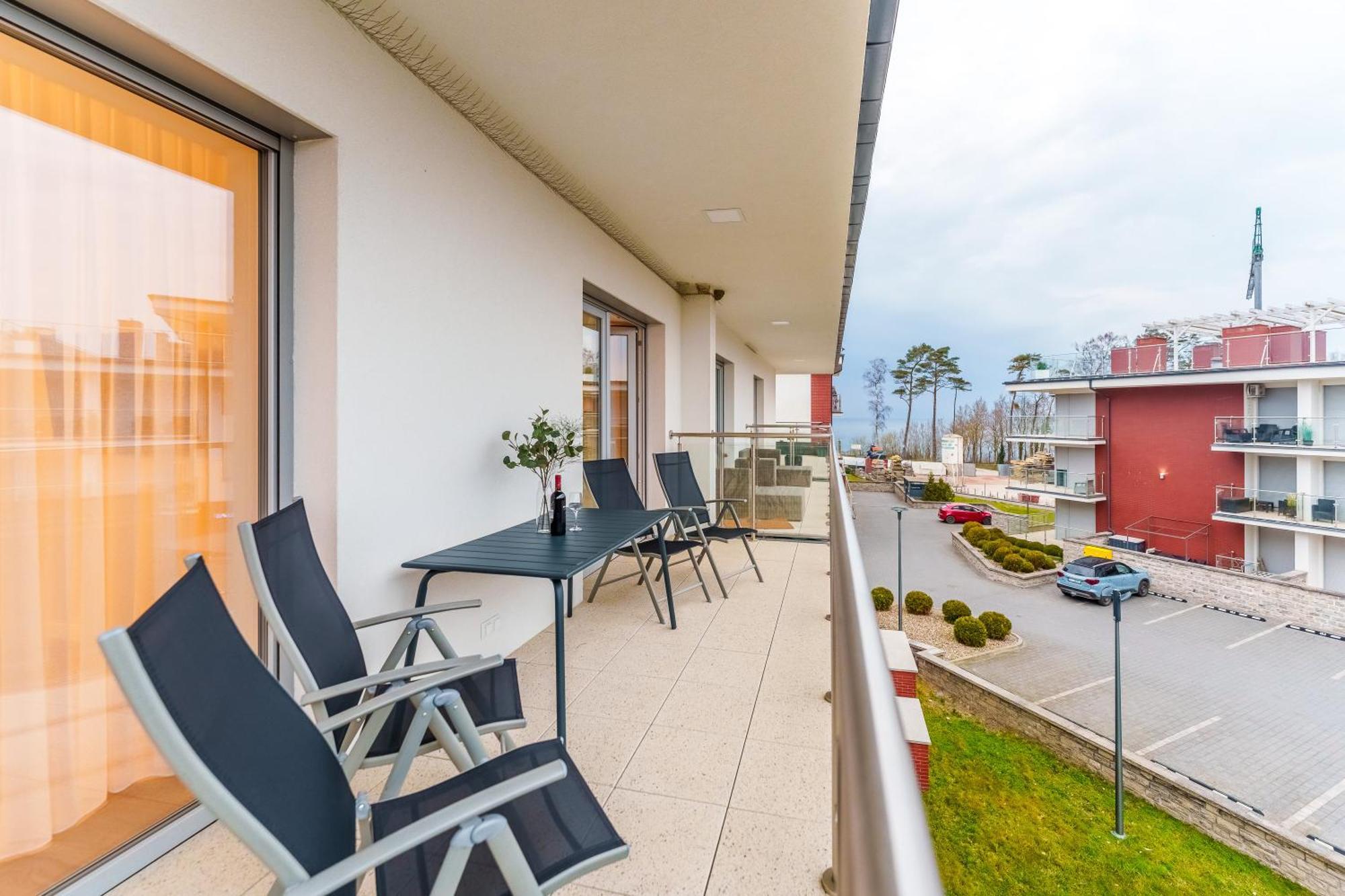 Apartament Szafir W Budynku Basenowym Morska Klifowa Rewal Exterior foto